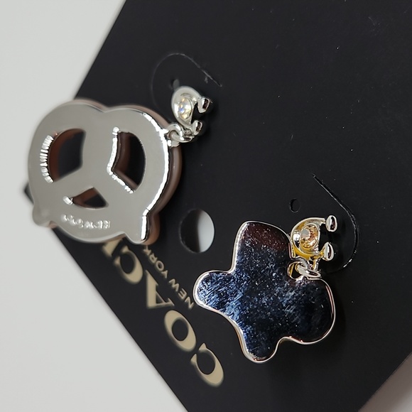 Earrings - Picture 4 of 5